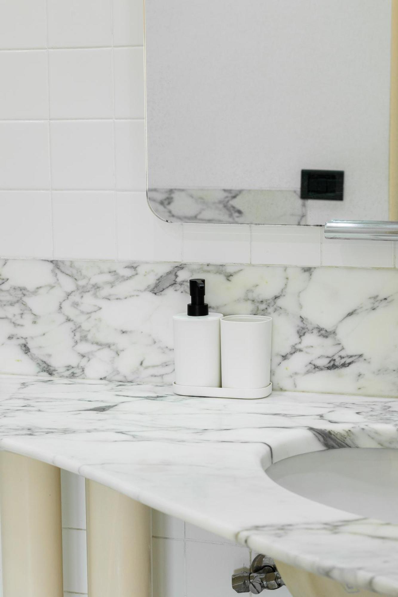Brera District Coosy Apartament New ミラノ エクステリア 写真